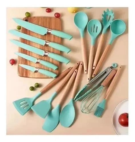 JUEGO DE UTENSILIOS DE COCINA DE SILICONA CON SOPORTE DE MADERA - 3