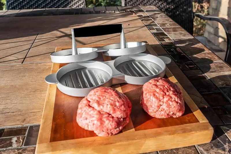 PRENSA DE ALUMINIO PARA HAMBURGUESAS ESTILO SMASH CON DISEÑO DOBLE - 4