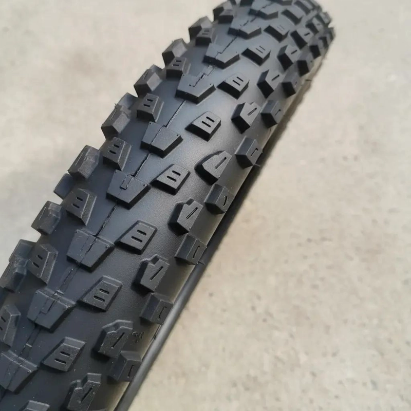 PACK DE 2 FORROS NEUMATICOS PARA BICICLETA ARO 20X2.125 RESISTENTES Y DURADEROS - 3