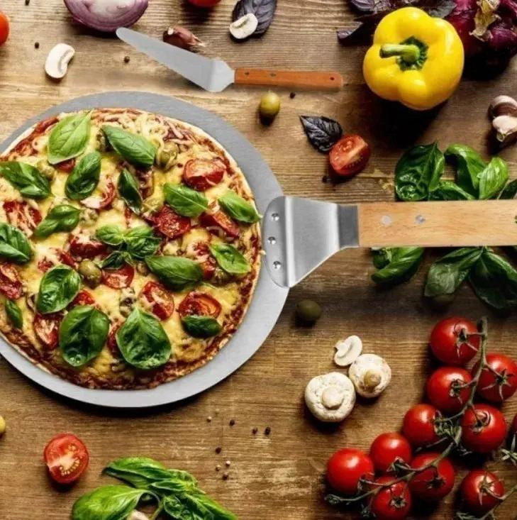 PALA REDONDA PARA PIZZA DE 30 CM CON MANGO DE MADERA Y ACERO INOXIDABLE - 3
