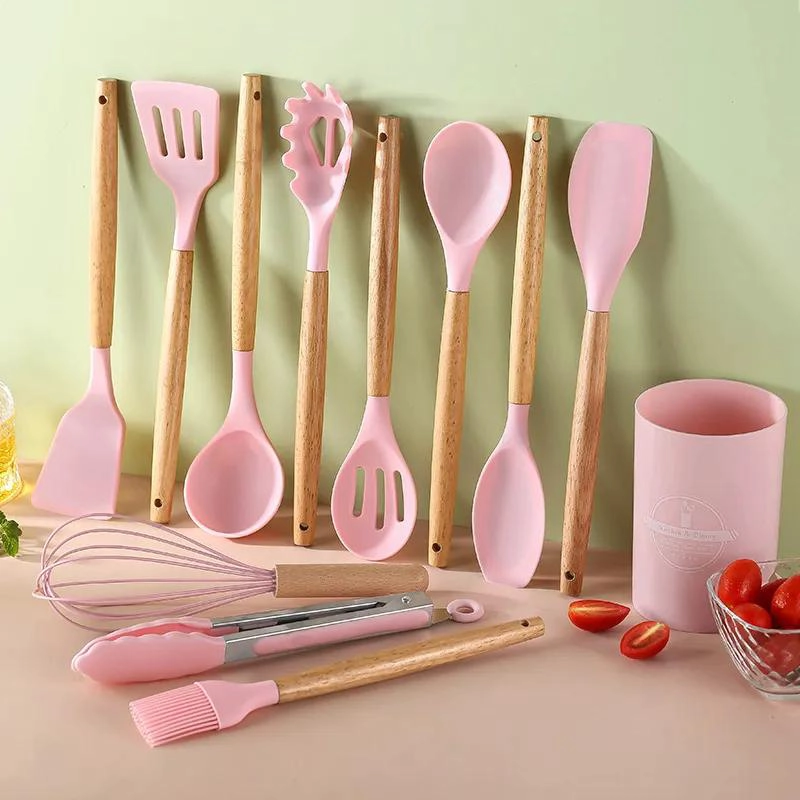 SET DE UTENSILIOS DE COCINA CON MANGO DE MADERA Y SILICONA 12 PIEZAS - 1