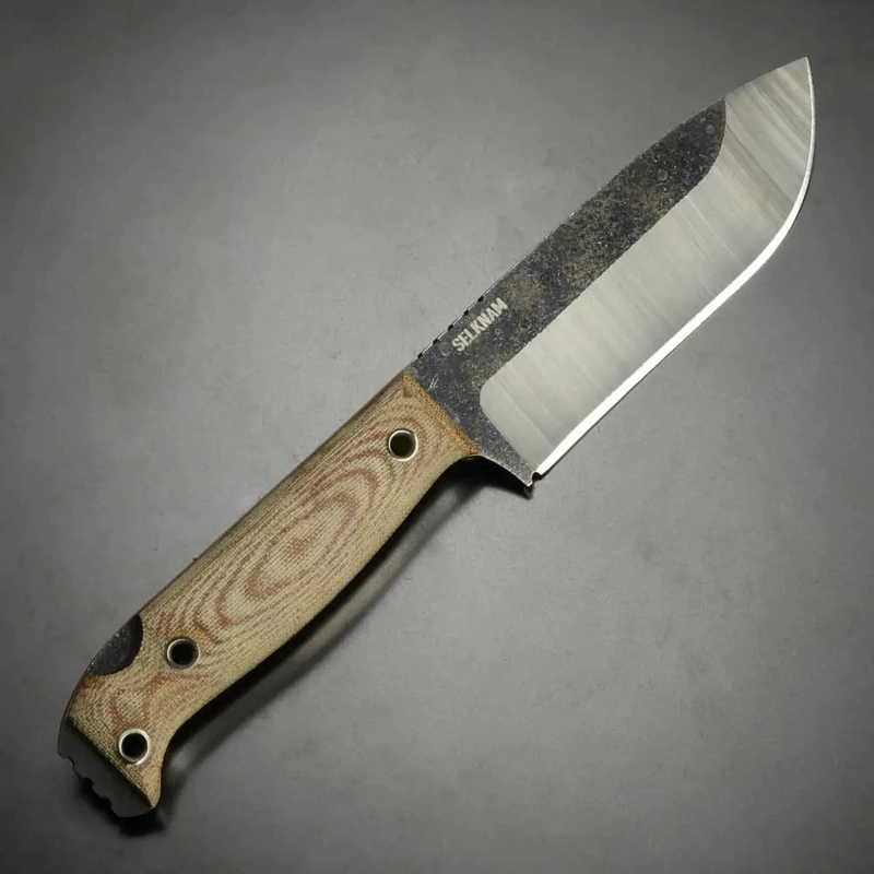 CUCHILLO DE HOJA ROBUSTA CON MANGO ERGONOMICO PARA USO GENERAL - 2