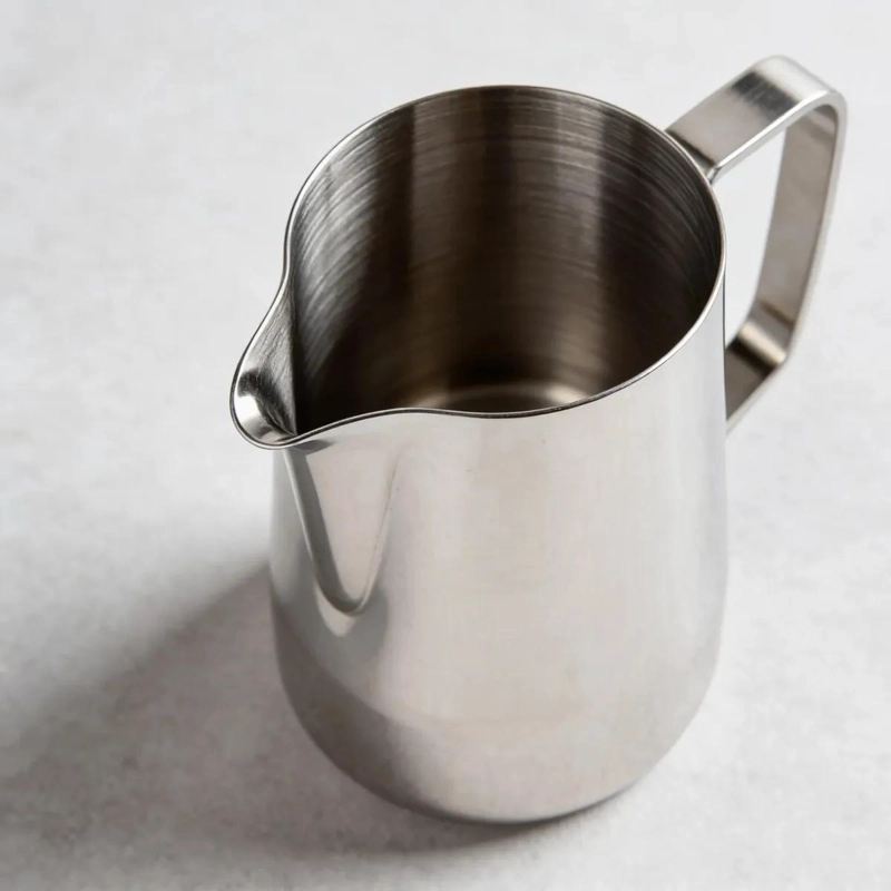 JARRA PARA TEXTURIZAR LECHE CON CAPACIDAD DE 600 ML - 4