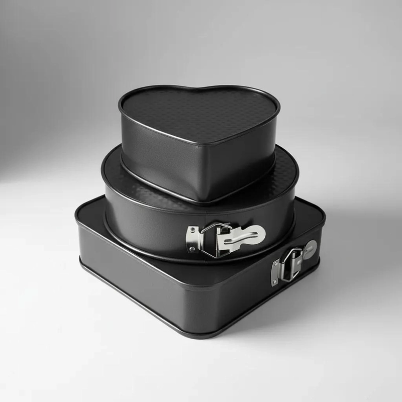 SET DE 3 MOLDES ANTIADHERENTES PARA FIGURAS DE TORTA Y REPOSTERIA - 3