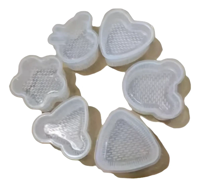 SET DE 6 MOLDES PARA ONIGIRI Y FIGURAS DE ARROZ PARA SUSHI Y BENTO - 1