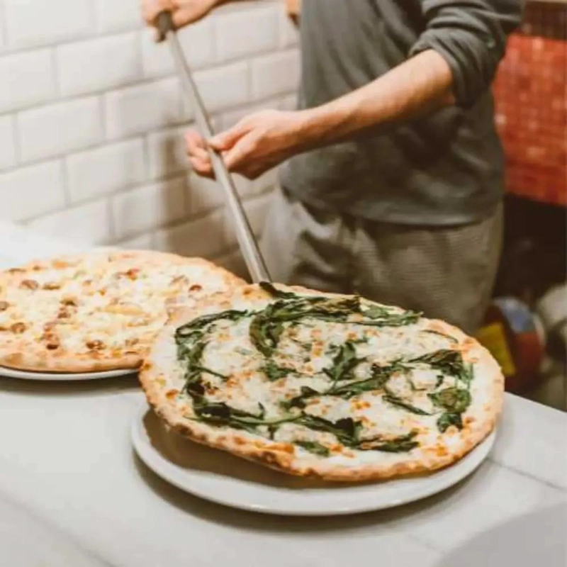 PALA PARA PIZZA PROFESIONAL REDONDA DE 23X119 CM PARA HORNEAR - 2