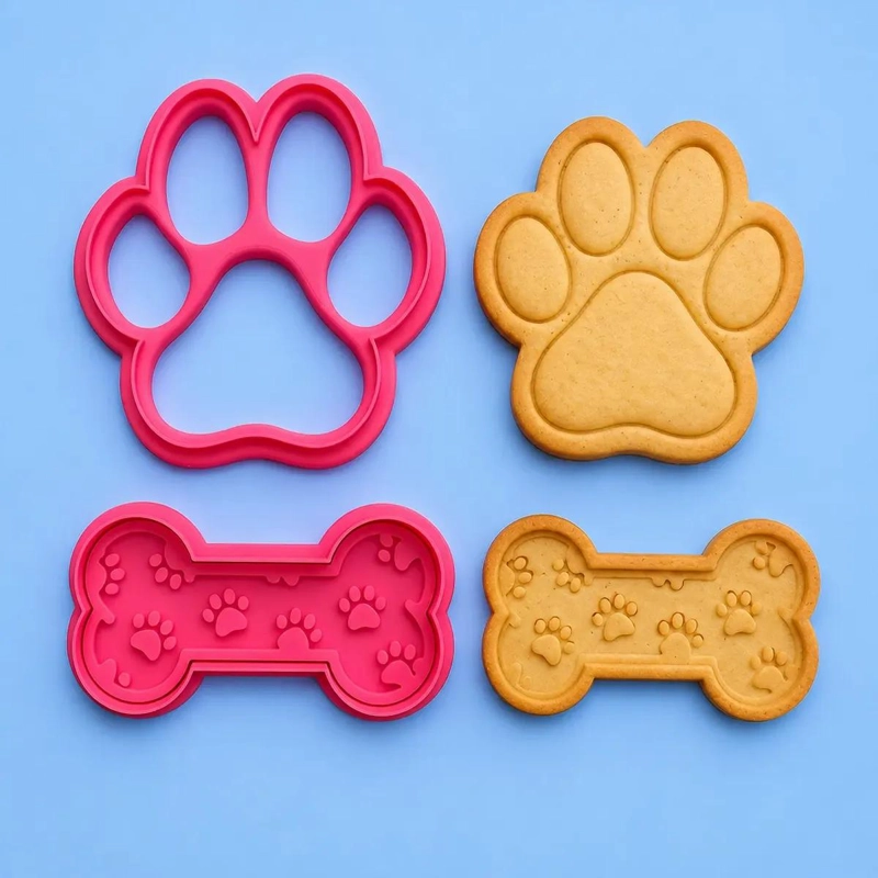 SET DE 2 CORTADORES DE GALLETAS CON SELLO DE PATA Y HUESO DE 10 CM - 2