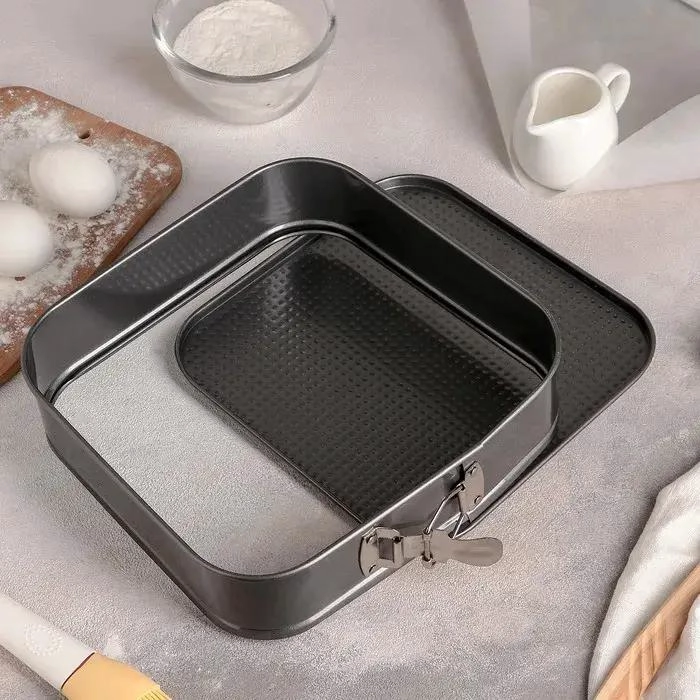 SET DE 3 MOLDES TORTERAS DESMONTABLES CON RECUBRIMIENTO ANTIADHERENTE - 2
