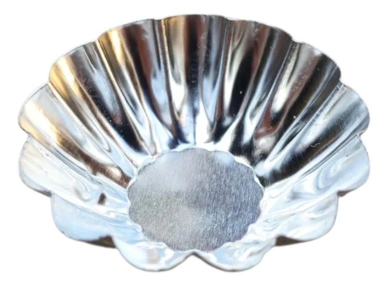 SET DE 20 MOLDES PARA TARTALETAS CON BORDE RIZADO DE 4 CM - 3