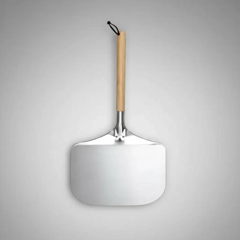 ESPATULA PARA PIZZA DE ALUMINIO DE 30 CM CON DISEÑO CUADRADO - 1
