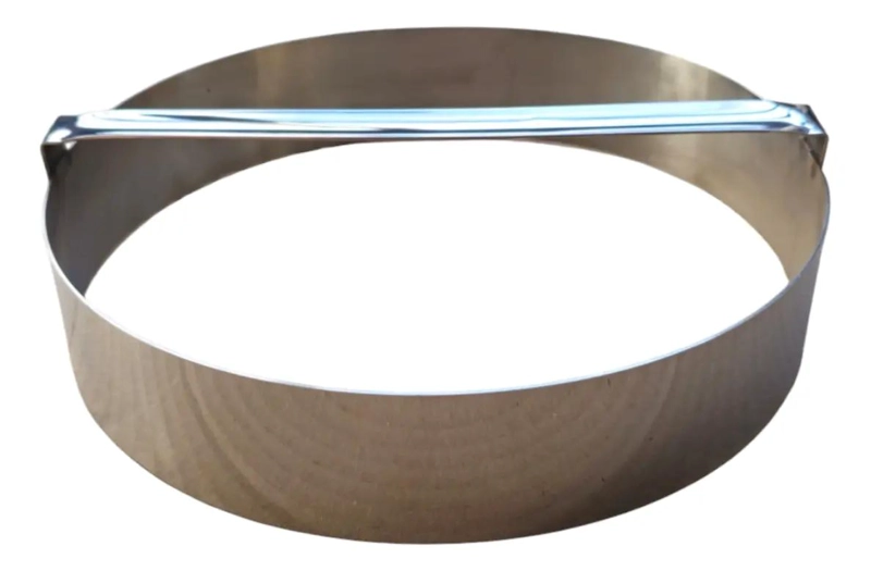 CORTADOR DE MASA DE ACERO INOXIDABLE CON DIAMETRO DE 24 CM - 1