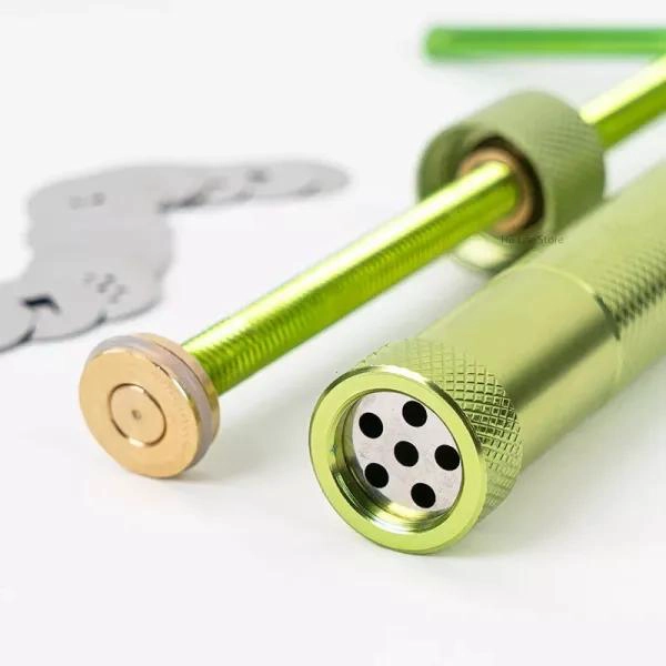 EXTRUSOR PARA ARCILLA POLIME RICA CON 20 DISCOS PARA REPOSTERIA - 3