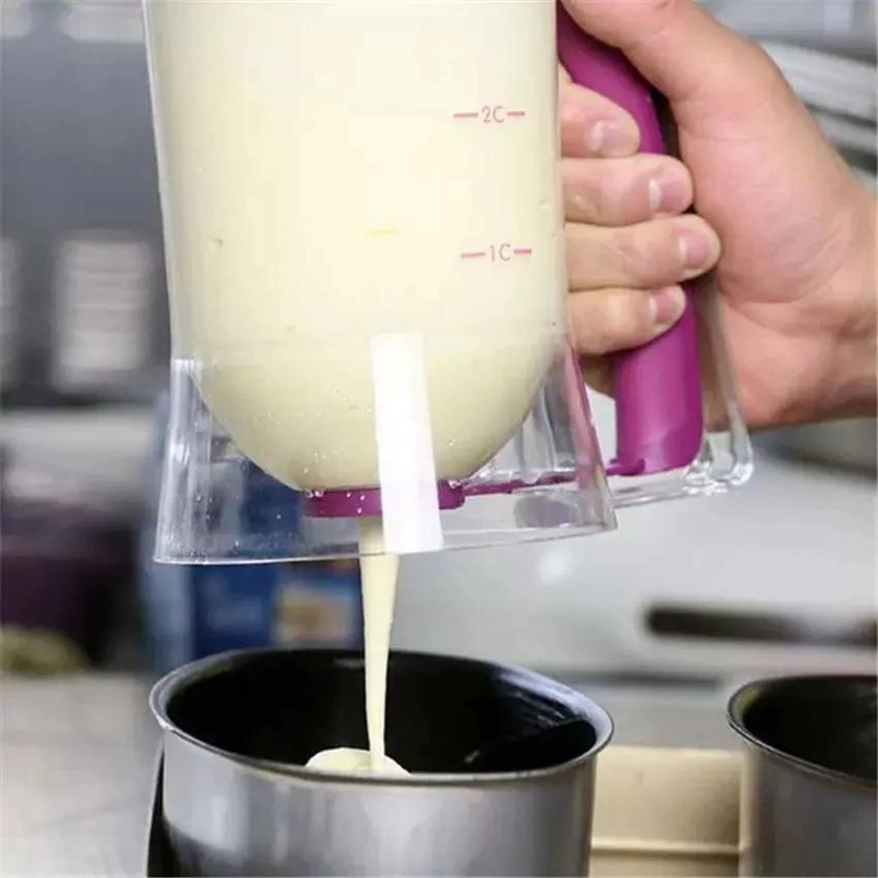 DISPENSADOR PARA MEZCLAS DE REPOSTERIA CON CAPACIDAD DE 900 ML - 3