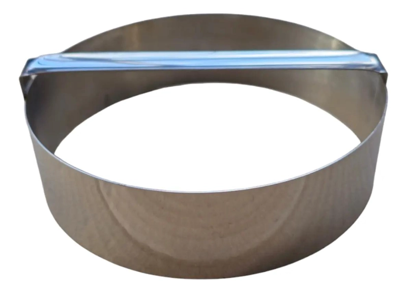 CORTADOR DE MASA REDONDO DE ACERO INOXIDABLE 18 CM DE DIAMETRO - 1