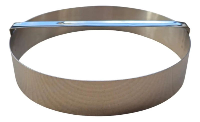 CORTADOR DE MASA DE ACERO INOXIDABLE CON DIAMETRO DE 26 CM - 1
