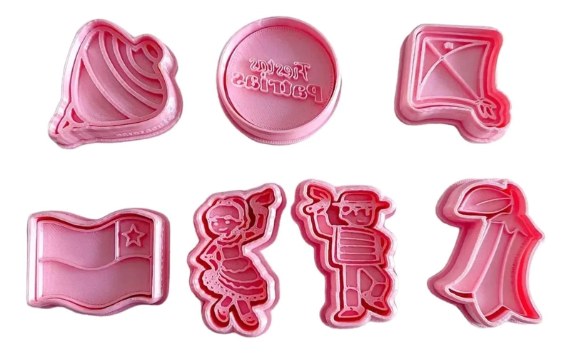 SET DE 7 CORTADORES PARA GALLETAS Y FONDANT CON MOTIVOS PATRIOS - 1