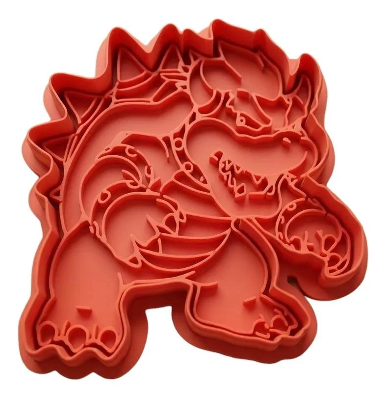 SET DE 6 CORTADORES DE GALLETAS CON SELLO TEMATICO DE PERSONAJES - 3