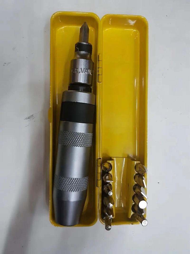 DESTORNILLADOR DE IMPACTO 14 PIEZAS - 5