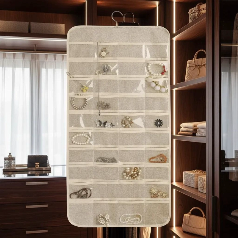 ORGANIZADOR COLGANTE PARA JOYAS BEIGE CON COMPARTIMIENTOS PRACTICOS - 2