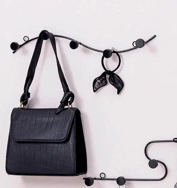 PERCHERO COLGADOR DE PARED PARA ROPA Y TOALLAS EN COLOR NEGRO - 3