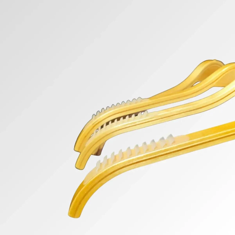SET DE 10 GANCHOS DE MADERA ANTIDESLIZANTES PARA ROPA - 4