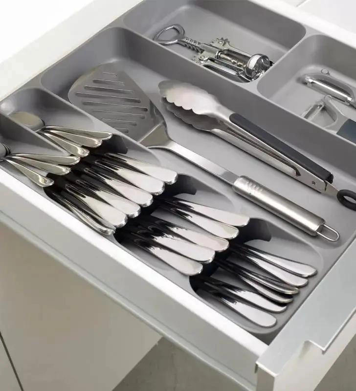 ORGANIZADOR DE UTENSILIOS DE COCINA EN PLASTICO GRIS DE 28 X 36 CM - 2