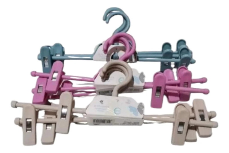 PACK DE 9 COLGADORES DE PLASTICO PARA ROPA INFANTIL 34 CM - 1