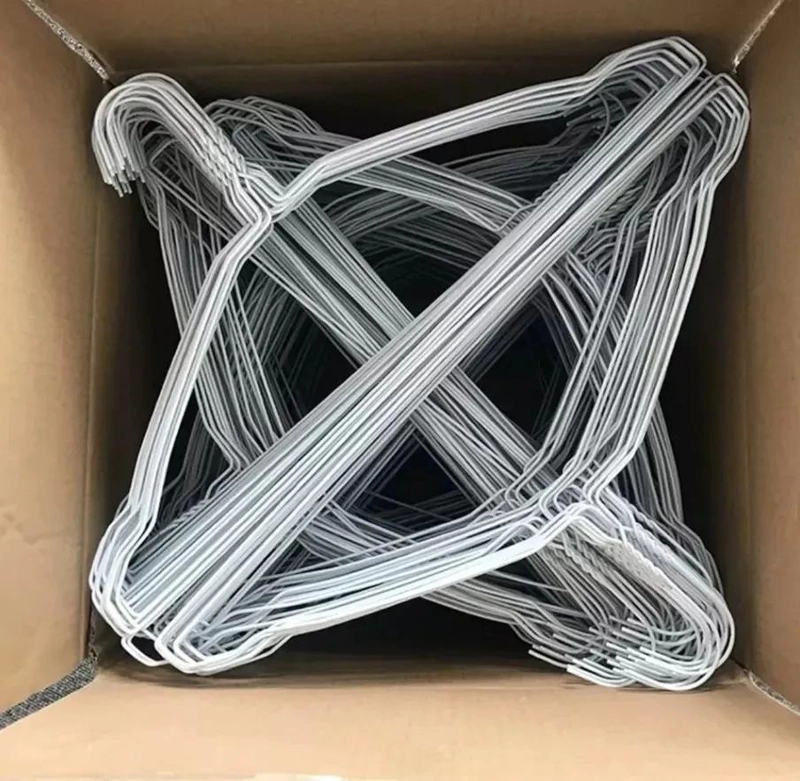60 COLGADORES METALICOS ANTIDESLIZANTES PARA ROPA EN COLOR BLANCO - 5