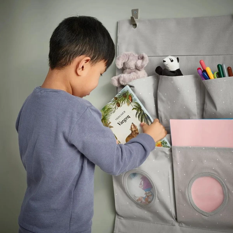ORGANIZADOR COLGANTE INFANTIL DE POLIE STER CON MULTIPLES BOLSILLOS - 5