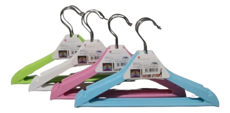 PACK DE 3 COLGADORES DE PLASTICO PARA ROPA INFANTIL - 3