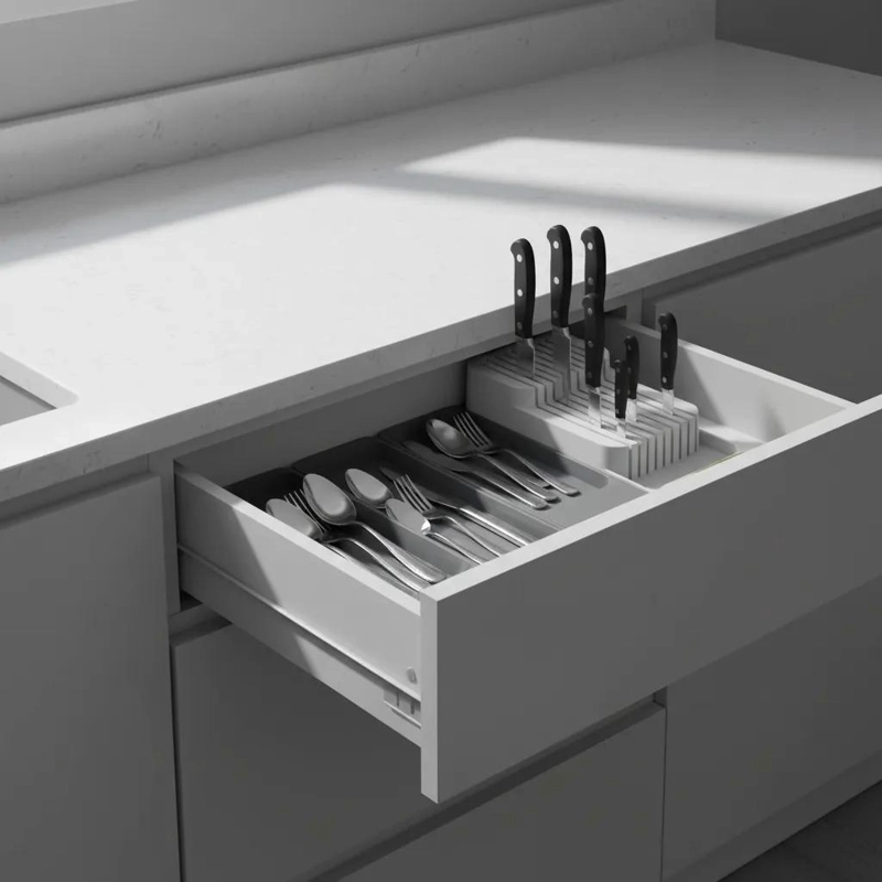 ORGANIZADOR COMPACTO PARA CUCHILLOS Y CUBIERTOS EN CAJON - 8