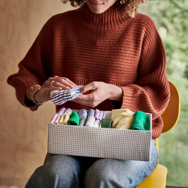 CAJA ORGANIZADORA CON COMPARTIMENTOS PARA ROPA Y ACCESORIOS - 5