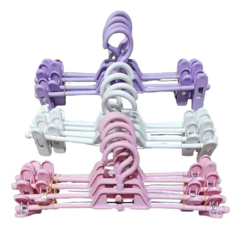 JUEGO DE 5 COLGADORES DE PLASTICO PARA ROPA INFANTIL 34 CM - 1