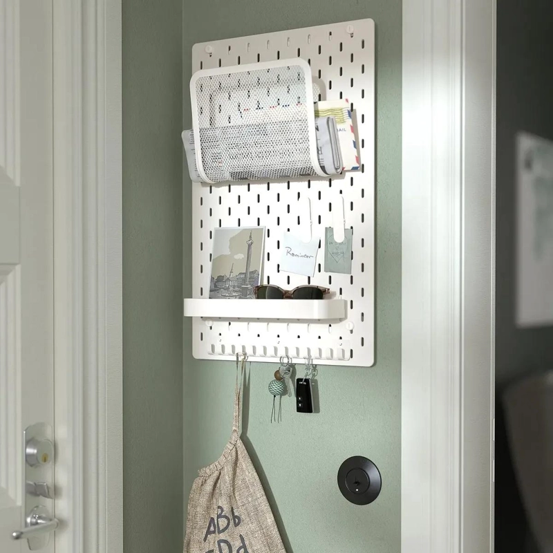 PERCHERO DE PARED CON GANCHOS PARA ORGANIZACION DE ACCESORIOS - 4