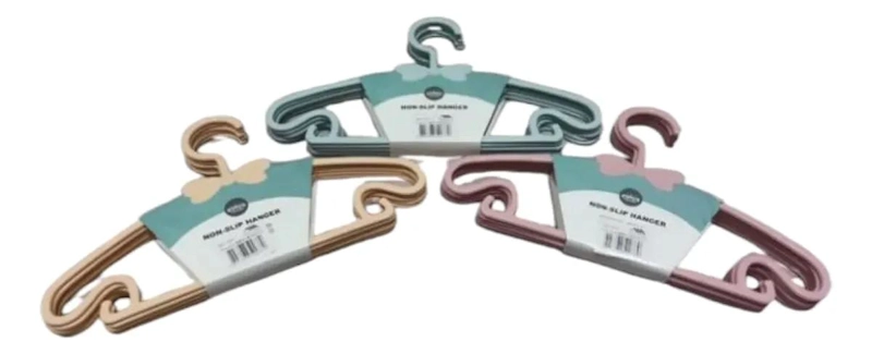 PACK DE 6 COLGADORES DE PLASTICO PARA ROPA INFANTIL DE 28 CM - 1