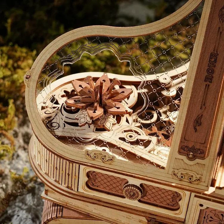 ROMPECABEZAS 3D DE MADERA PIANO MUSICAL AUTOMATICO - 6