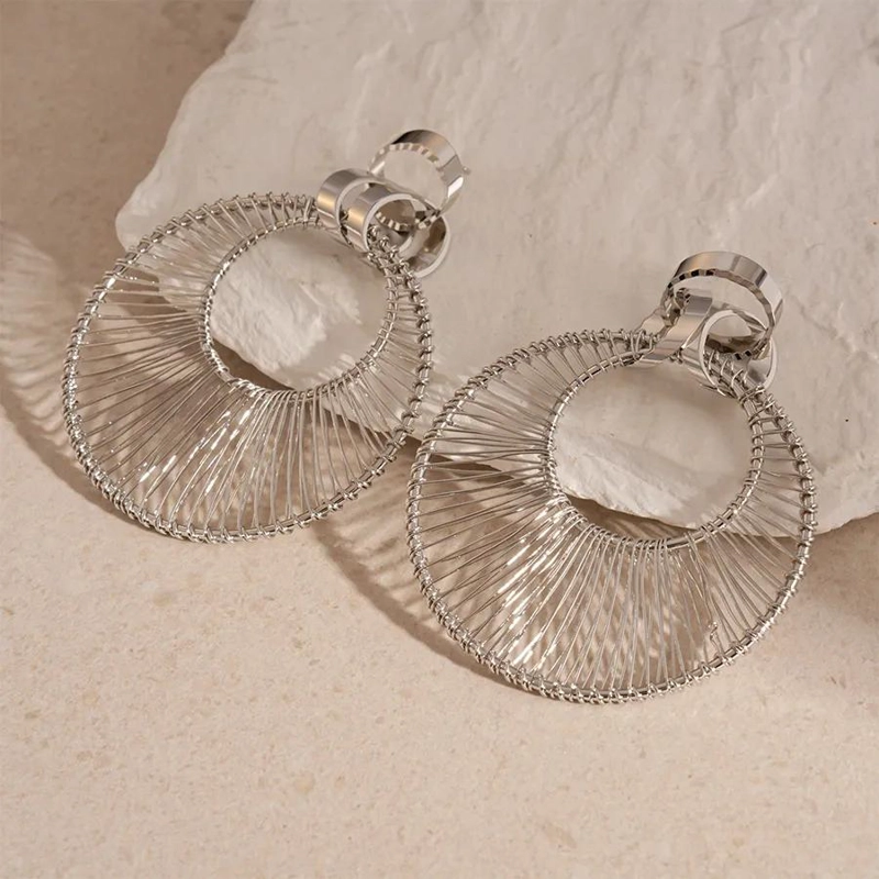 AROS DE ALEACION HIPOALERGE NICOS CON BASTAGO DE PLATA - 3