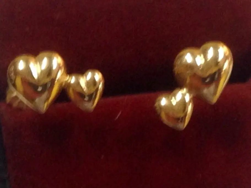 AROS DE ORO 18 KILATES EN FORMA DE CORAZON DOBLE - 5