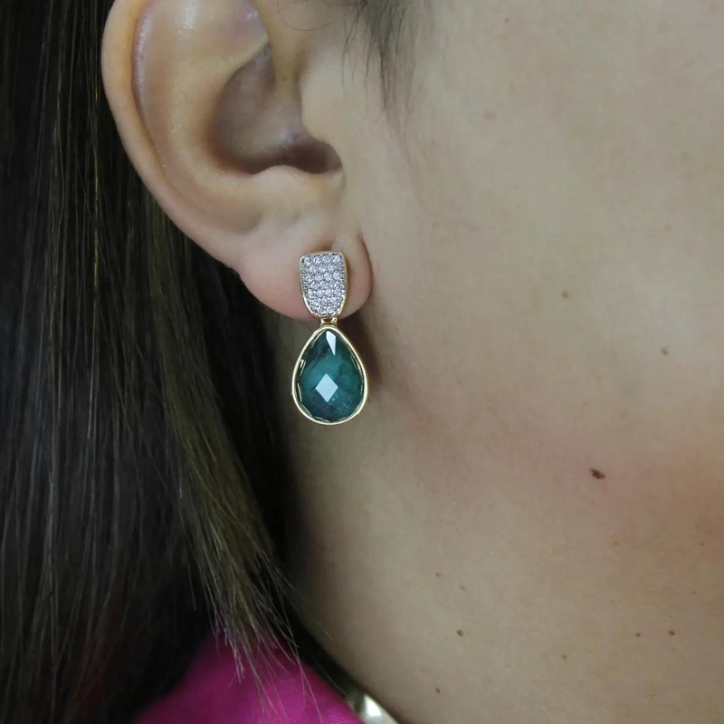 SET DE AROS Y COLLAR RIGIDO EN ORO 18K CON ESMERALDA - 5