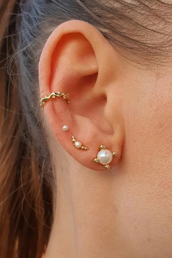 MINI AROS DORADOS CON PERLA EN PLATA 925 PARA ELEGANCIA - 2