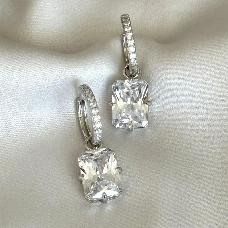 ARGOLLAS COLGANTES DE PLATA 925 CON CIRCON BRILLANTE - 1