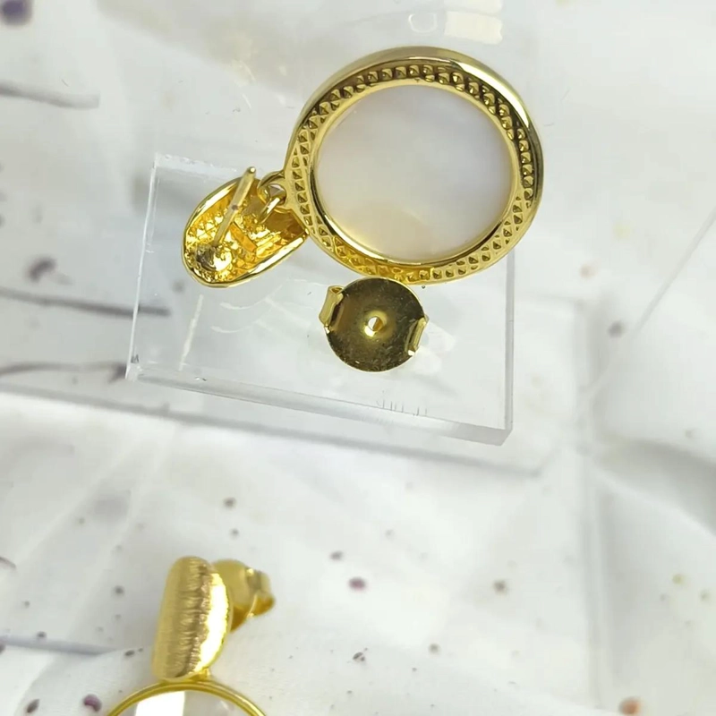 SET DE AROS Y COLLAR EN ORO 18K CON MOSAICO DE NACAR - 6