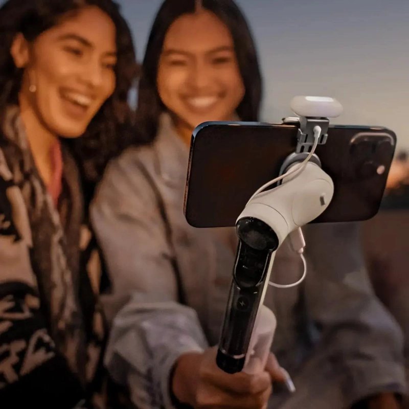 ESTABILIZADOR DE 3 EJES PARA SMARTPHONES CON TRIPODE - 4