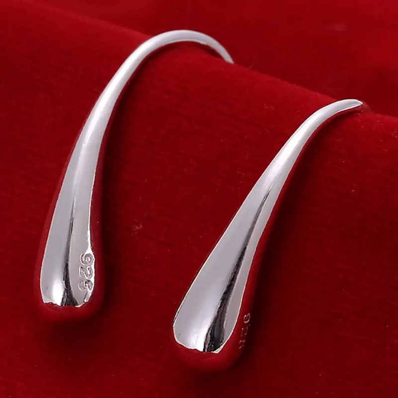 AROS COLGANTES ELEGANTES EN FORMA DE GOTA BAÑADO EN PLATA - 3