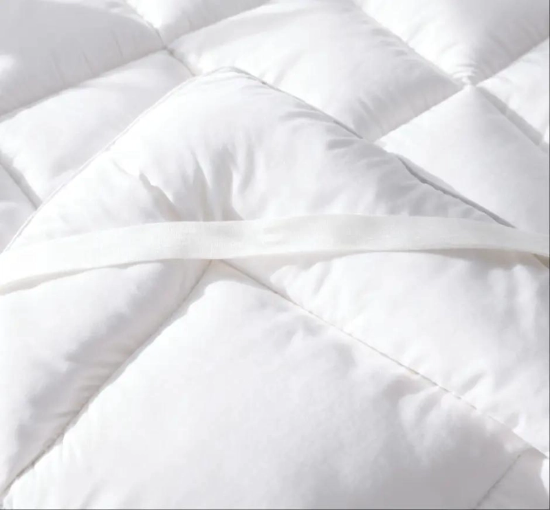 CUBRECOLCHON TOPPER ULTRA ACOLCHADO KING CONFORT Y SOPORTE - 5