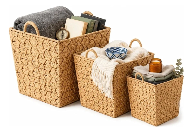 SET DE 3 CANASTOS ORGANIZADORES CUADRADOS CON ASA DE SEAGRASS - 1