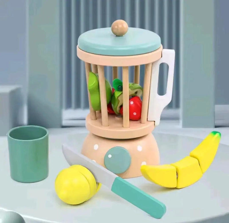 LICUADORA DE JUGUETE DE MADERA PARA ESTIMULAR LA CREATIVIDAD INFANTIL - 1