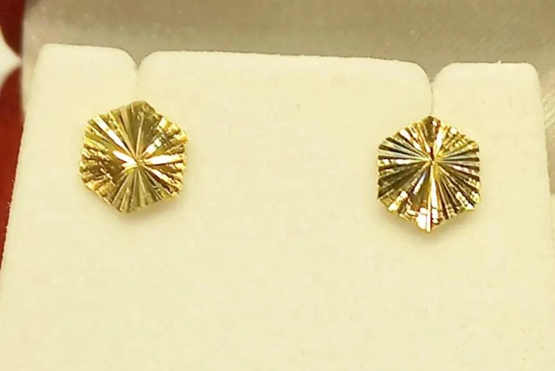 AROS DE ORO 18 KILATES ROMBOS FACETADOS PARA REGALO - 3