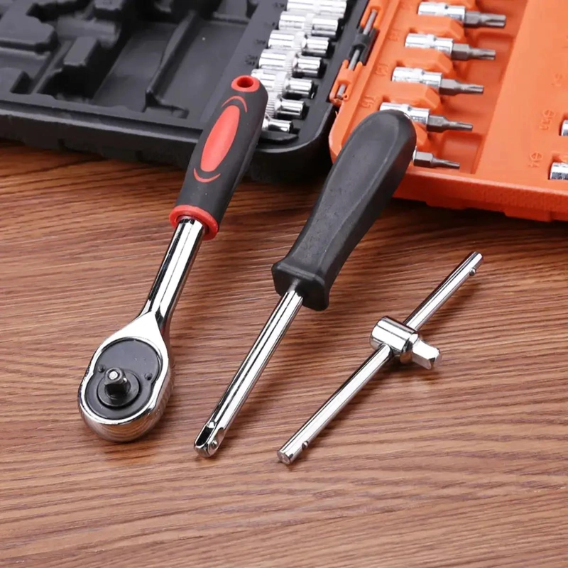 KIT DE HERRAMIENTAS 46 PIEZAS CON LLAVES Y DADOS - 2