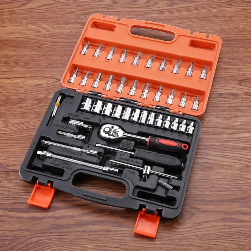 KIT DE HERRAMIENTAS 46 PIEZAS CON LLAVES Y DADOS - 5